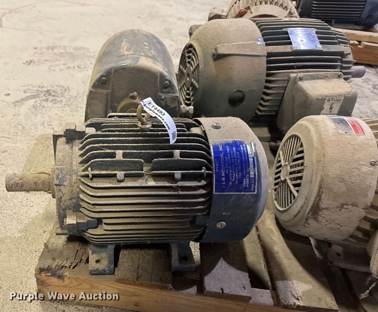 image for item ET4493 (6) electric motors