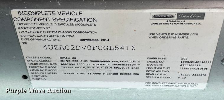 image for item ET6935 2015 Freightliner MT45 delivery truck