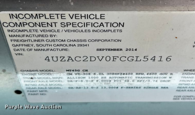 image for item ET6935 2015 Freightliner MT45 delivery truck