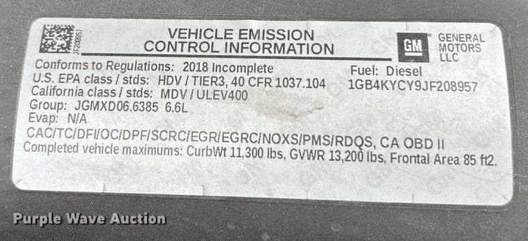 image for item ET6953 2018 Chevrolet Silverado 3500HD Crew Cab dump flatbed pickup truck