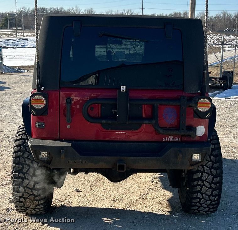 image for item ET6956 2007 Jeep Wrangler SUV