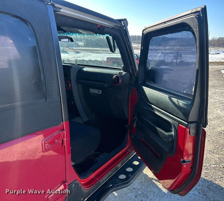 image for item ET6956 2007 Jeep Wrangler SUV