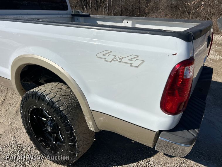 image for item ET6960 2008 Ford F250 Super Duty Ext. Cab pickup truck