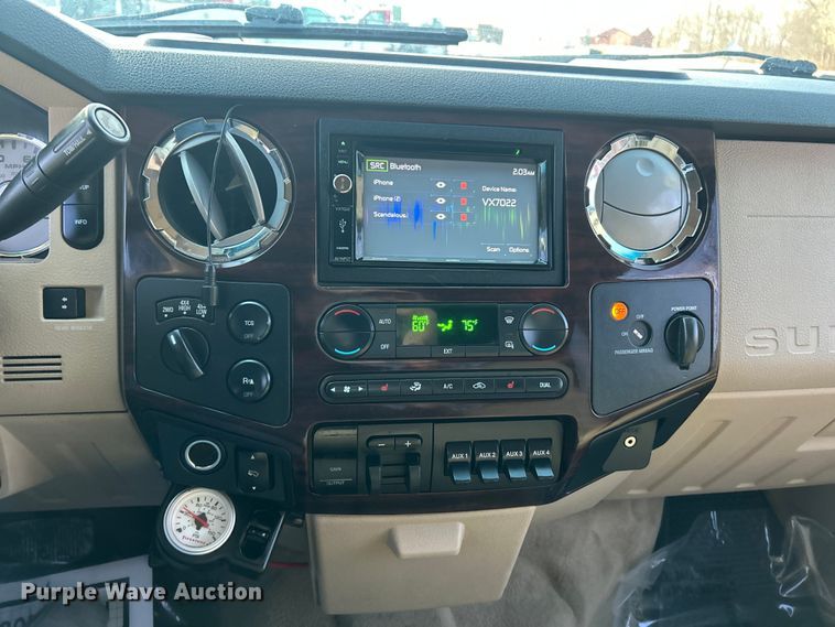 image for item ET6960 2008 Ford F250 Super Duty Ext. Cab pickup truck