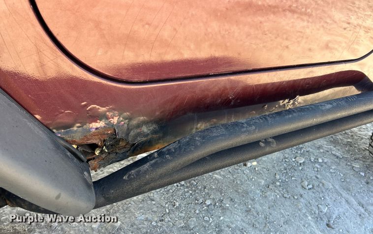 image for item ET6980 2002 Jeep Wrangler SUV