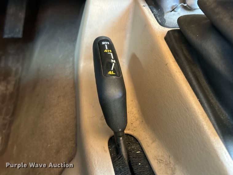 image for item ET6980 2002 Jeep Wrangler SUV