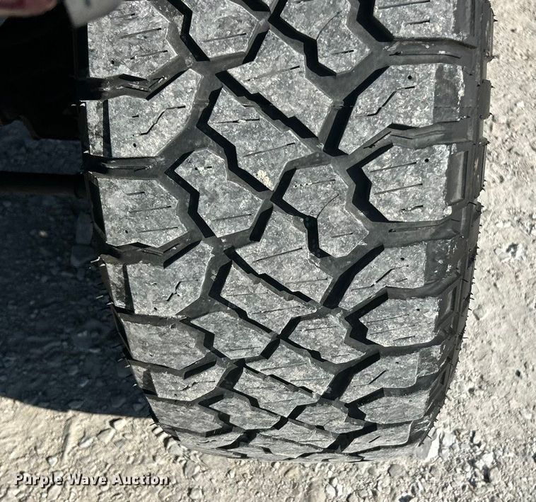 image for item ET6980 2002 Jeep Wrangler SUV