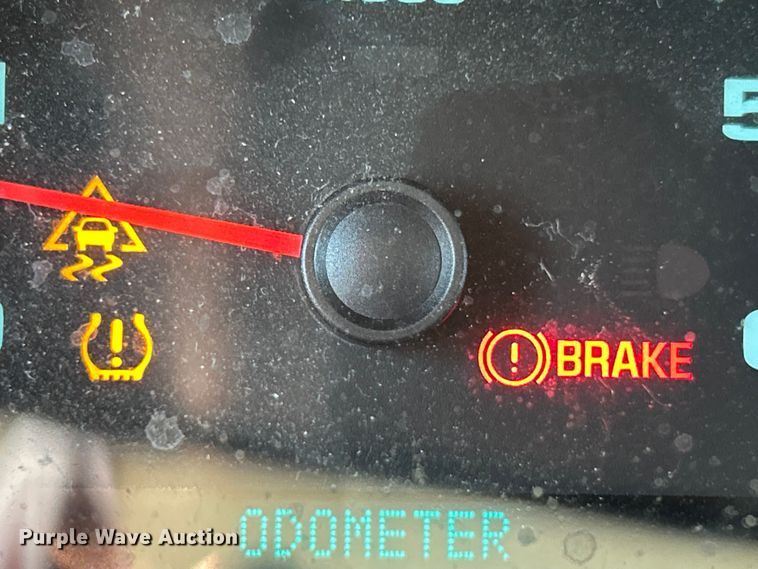 image for item ET6981 2011 Chevrolet Silverado 1500 pickup truck