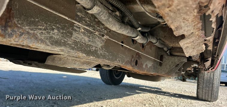 image for item ET6982 2009 Chevrolet  Silverado 1500 LT Crew Cab pickup truck