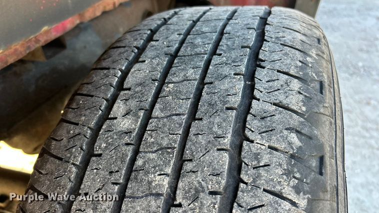 image for item ET6982 2009 Chevrolet  Silverado 1500 LT Crew Cab pickup truck