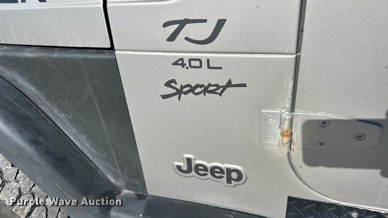 image for item ET6983 2001 Jeep Wrangler Sport SUV