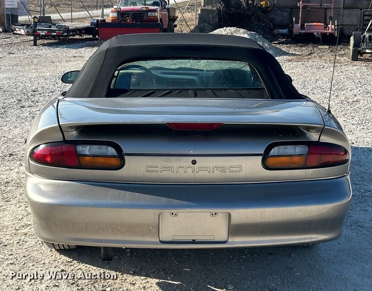 image for item ET6984 2001 Chevrolet Camaro 