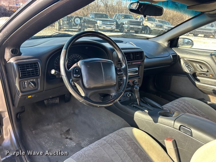 image for item ET6984 2001 Chevrolet Camaro 