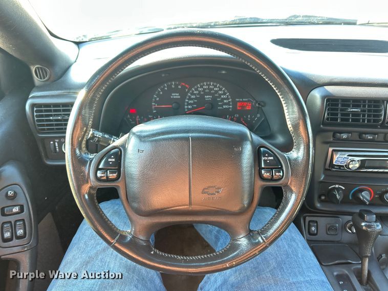 image for item ET6984 2001 Chevrolet Camaro 