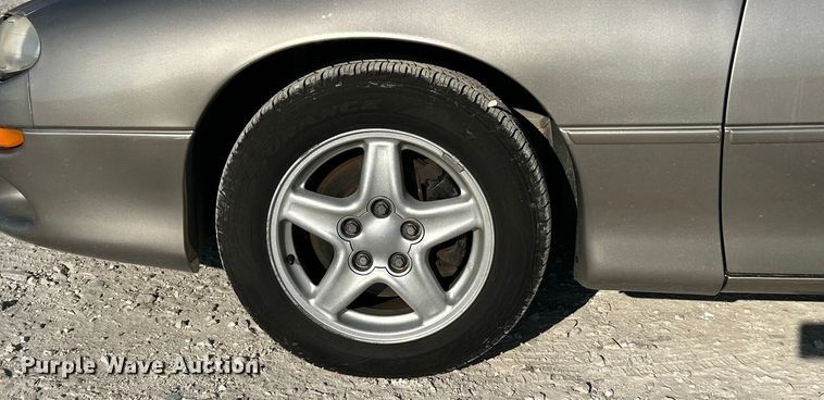 image for item ET6984 2001 Chevrolet Camaro 