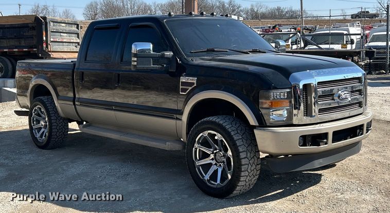 image for item ET6985 2008 Ford F250 Super Duty Crew Cab pickup truck