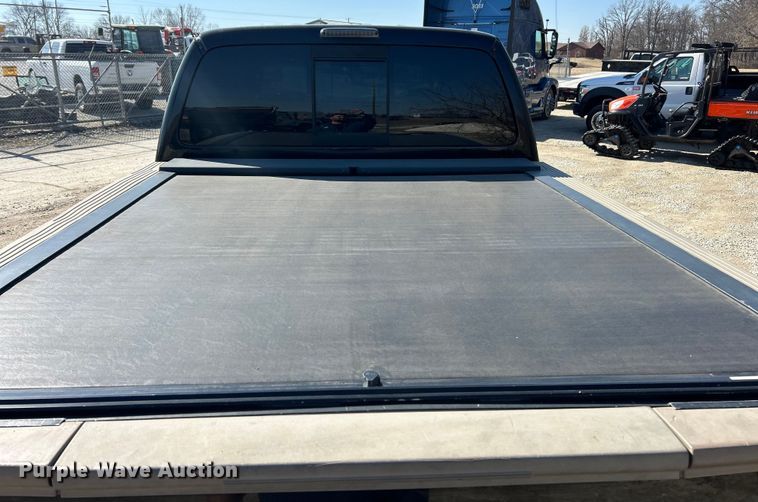 image for item ET6985 2008 Ford F250 Super Duty Crew Cab pickup truck