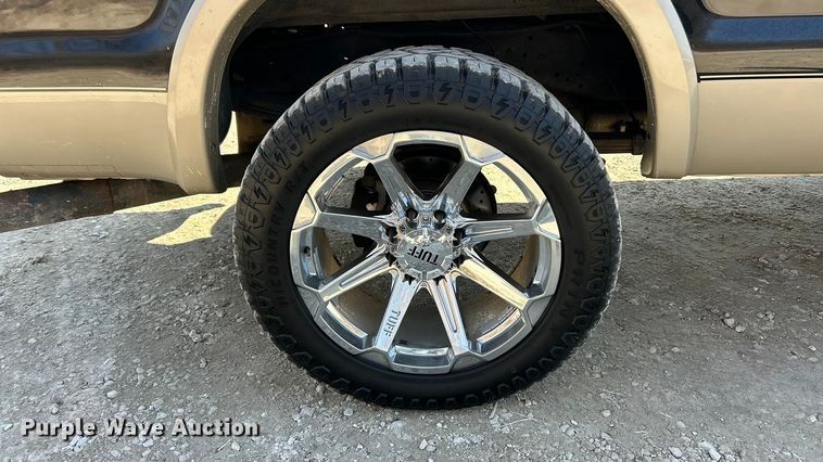 image for item ET6985 2008 Ford F250 Super Duty Crew Cab pickup truck