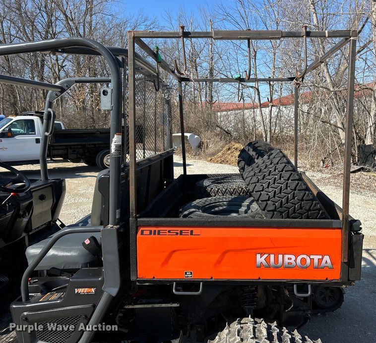 image for item ET6986 Kubota RTV-X900 utility vehicle