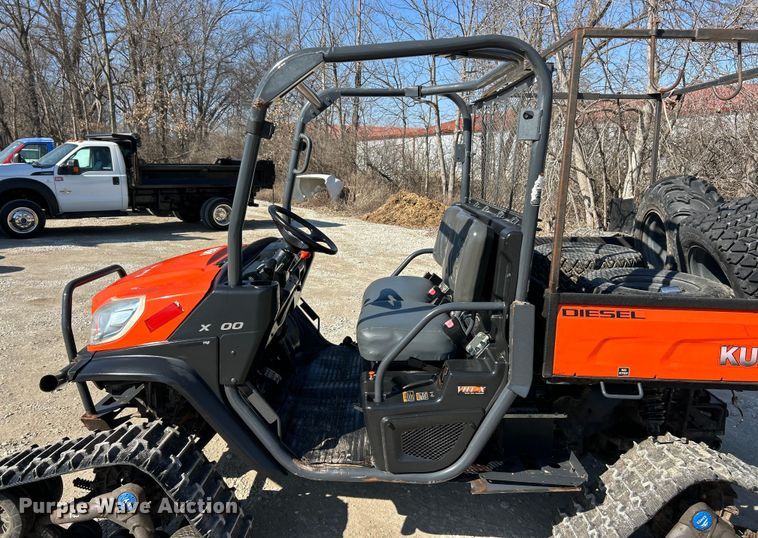 image for item ET6986 Kubota RTV-X900 utility vehicle