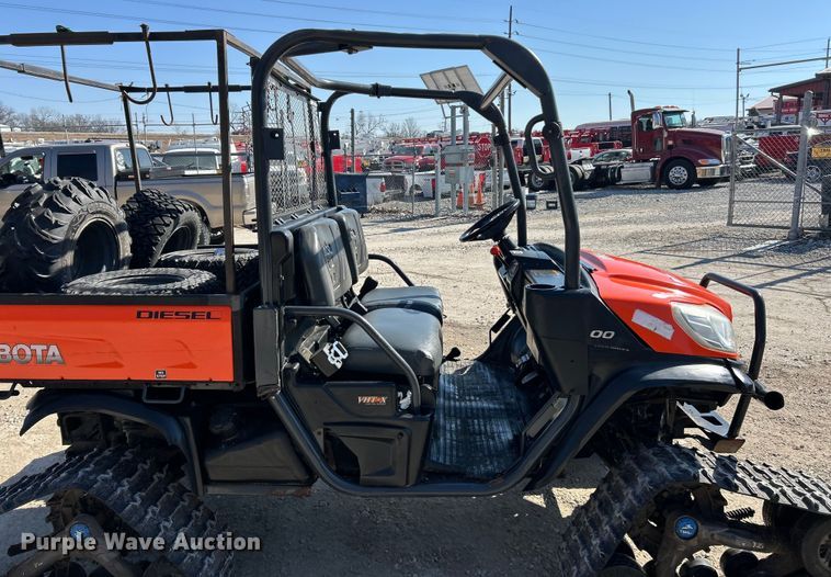 image for item ET6986 Kubota RTV-X900 utility vehicle