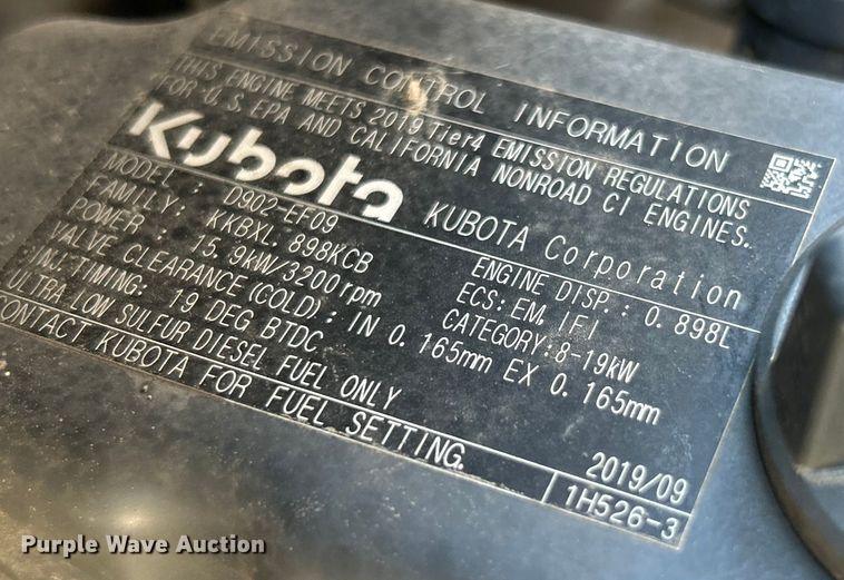 image for item ET6986 Kubota RTV-X900 utility vehicle