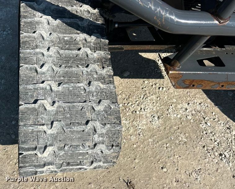 image for item ET6986 Kubota RTV-X900 utility vehicle