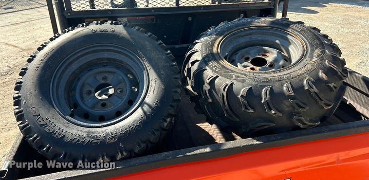 image for item ET6986 Kubota RTV-X900 utility vehicle