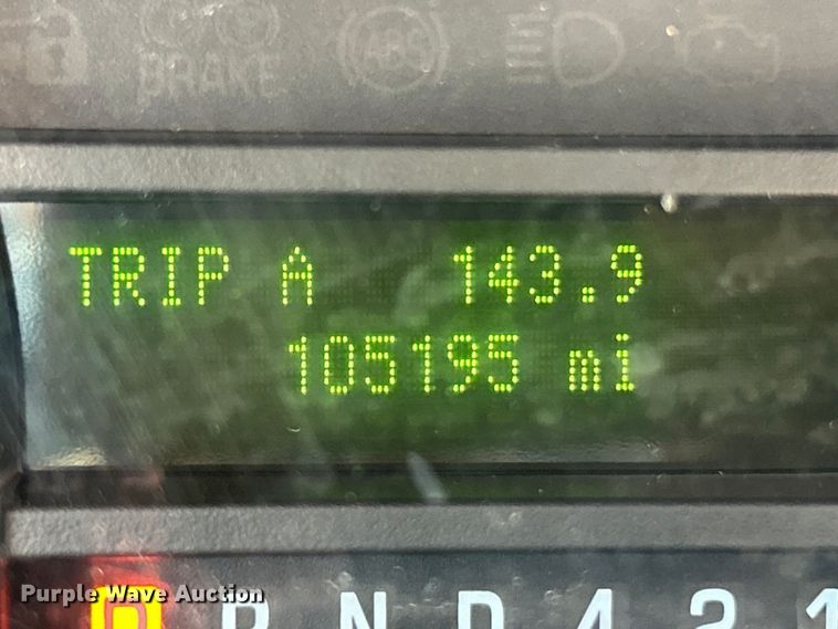 image for item ET6988 2017 Ford E450 van cab and chassis