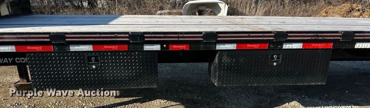 image for item ET6989 2022 Road Clipper Enterprises Diamond C equipment trailer