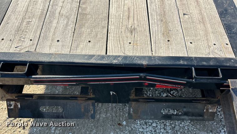 image for item ET6989 2022 Road Clipper Enterprises Diamond C equipment trailer