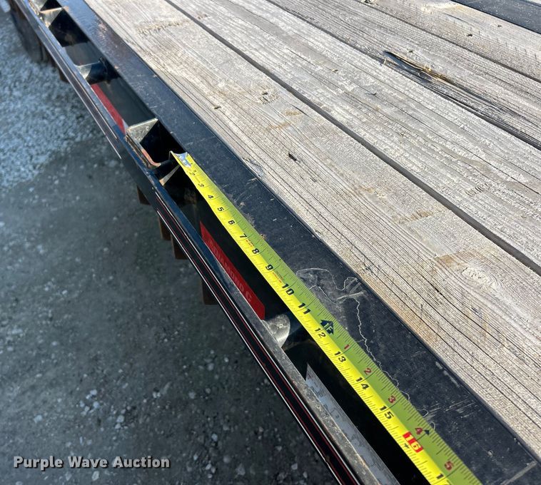 image for item ET6989 2022 Road Clipper Enterprises Diamond C equipment trailer