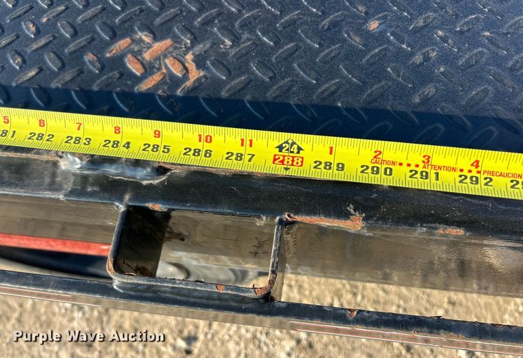 image for item ET6989 2022 Road Clipper Enterprises Diamond C equipment trailer