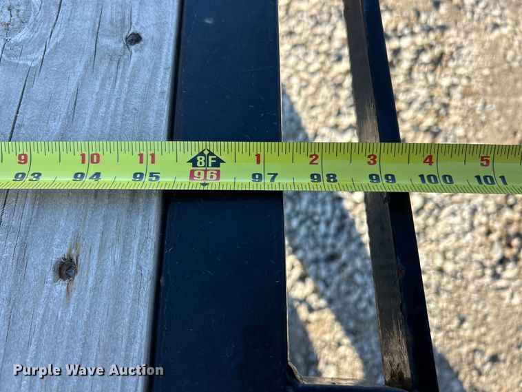 image for item ET6989 2022 Road Clipper Enterprises Diamond C equipment trailer