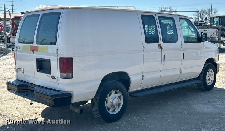 image for item ET6990 2012 Ford E250 Super Duty utility van