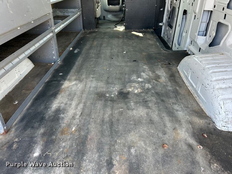 image for item ET6990 2012 Ford E250 Super Duty utility van