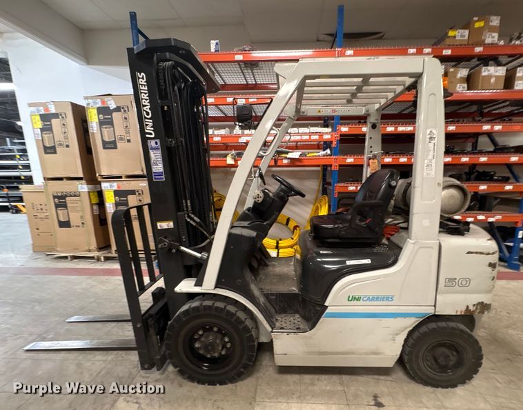 image for item ET8654 2017 UniCarriers PF50 forklift