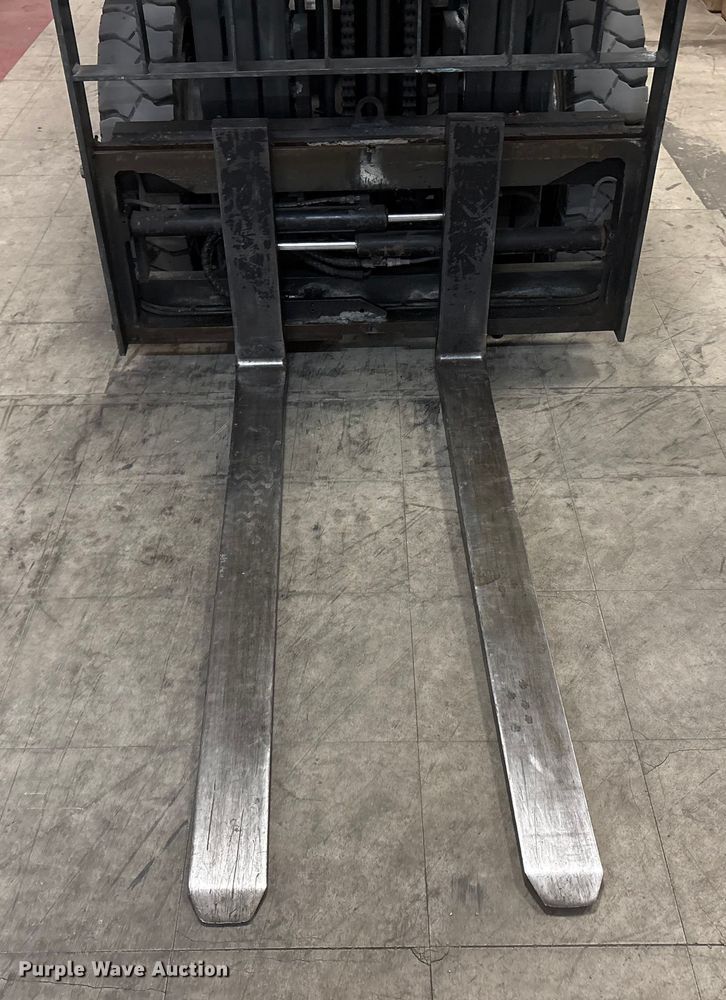 image for item ET8654 2017 UniCarriers PF50 forklift