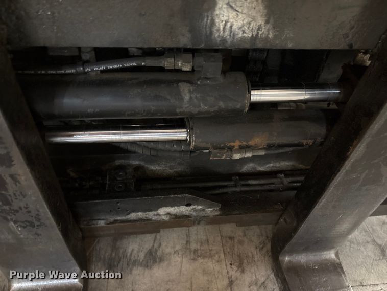 image for item ET8654 2017 UniCarriers PF50 forklift