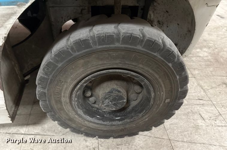 image for item ET8654 2017 UniCarriers PF50 forklift