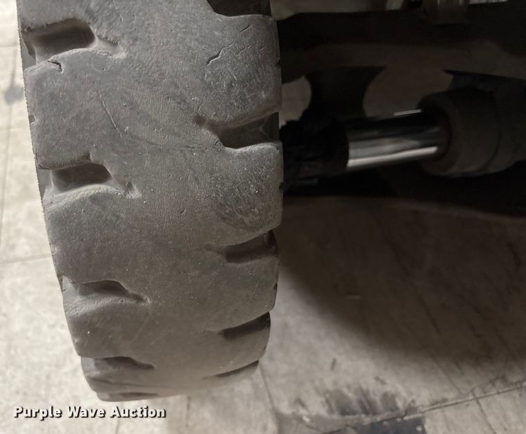 image for item ET8654 2017 UniCarriers PF50 forklift