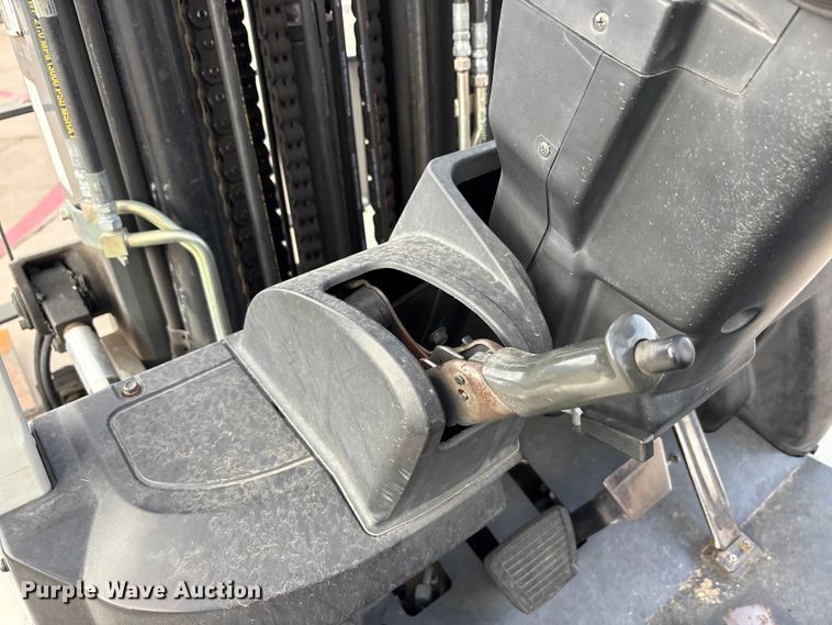 image for item EU0271 2018 UniCarriers PF110YLP forklift