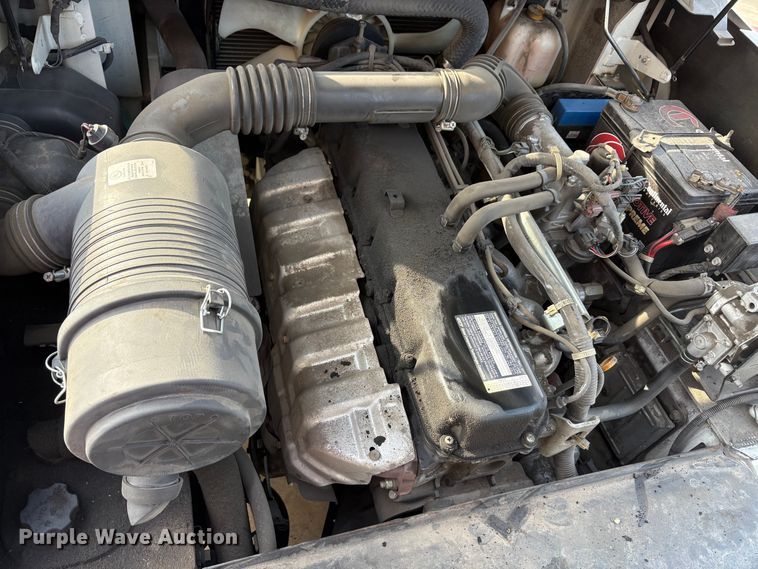 image for item EU0271 2018 UniCarriers PF110YLP forklift