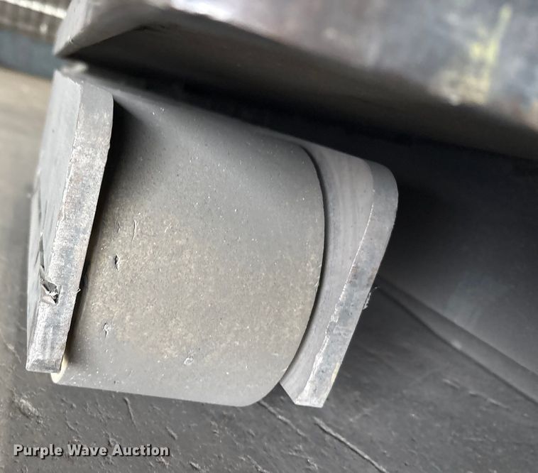 image for item EU0272 2016 Crown SP4050-30 order picker