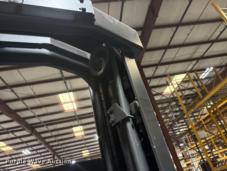 image for item EU0273 2019 Crown SP3520-30 order picker