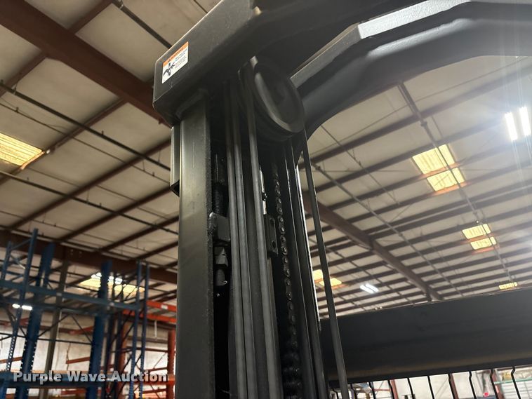 image for item EU0273 2019 Crown SP3520-30 order picker