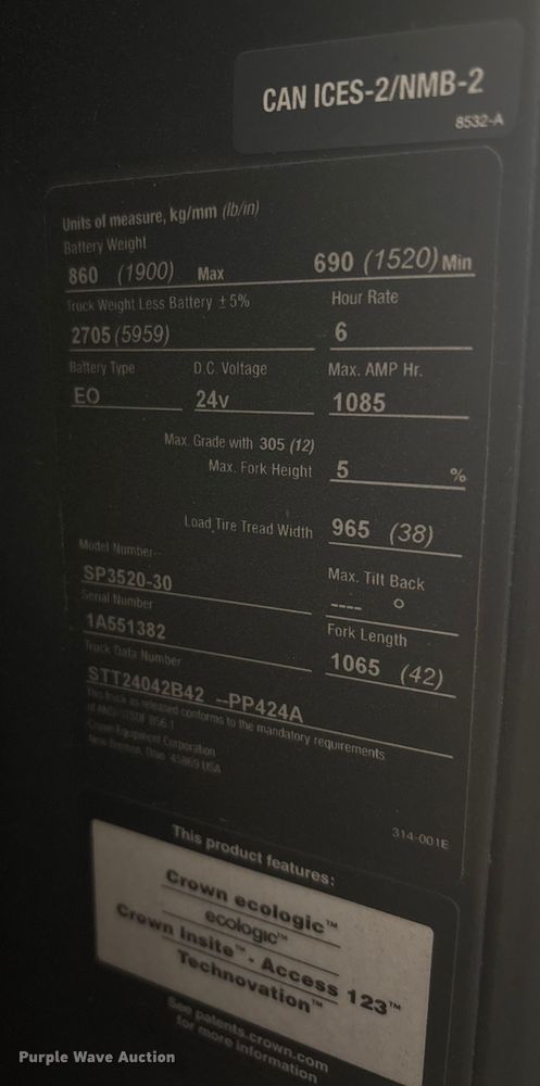 image for item EU0273 2019 Crown SP3520-30 order picker