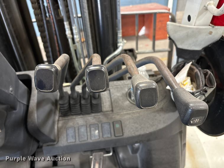 image for item EU0274 2018 UniCarriers PF110YLP forklift