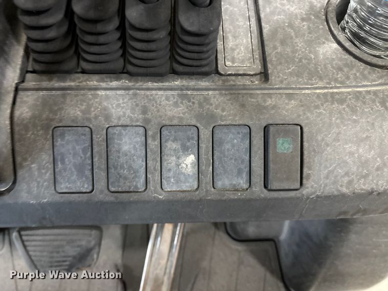 image for item EU0274 2018 UniCarriers PF110YLP forklift