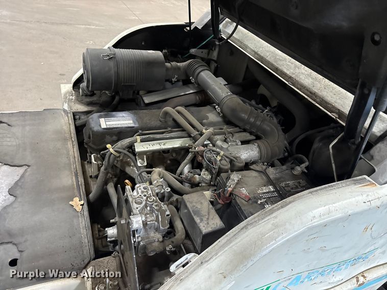 image for item EU0274 2018 UniCarriers PF110YLP forklift